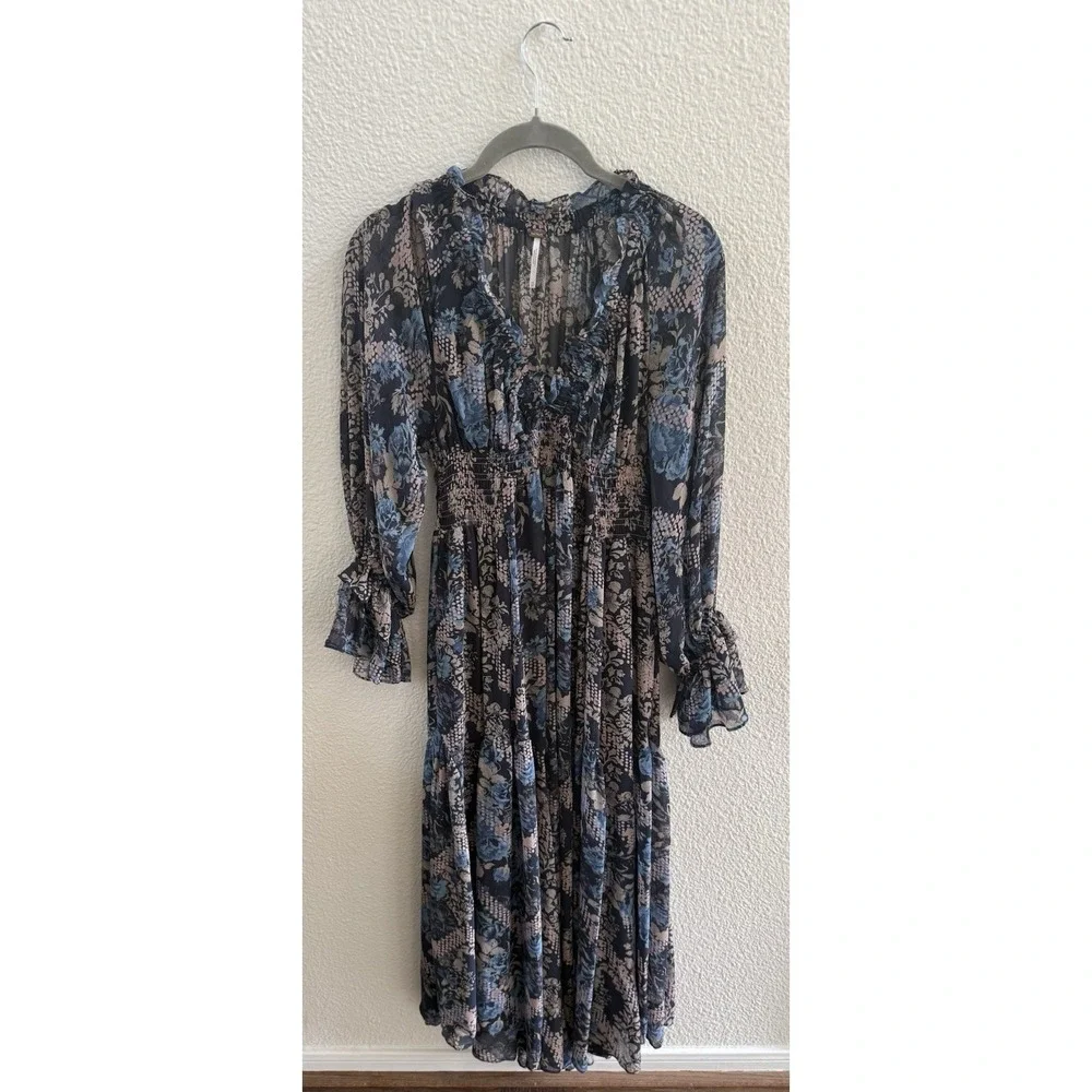 Free People Lena SOLD OUT Floral Swing Midi Dress Boho Peasant Fairy Flowy Sz XS - Picture 3 of 11
